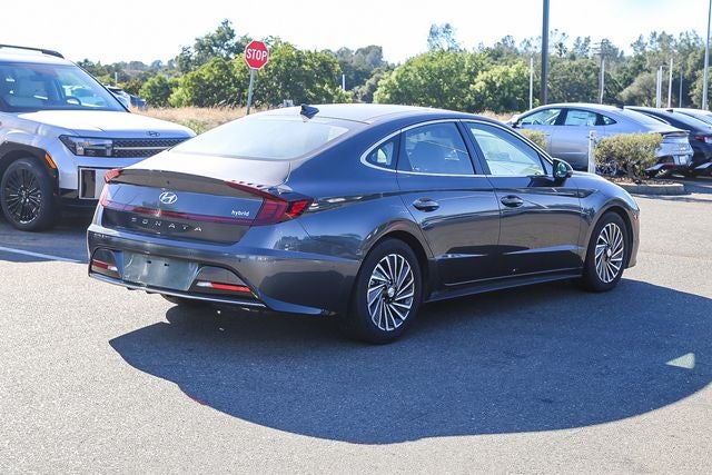 2023 Hyundai SONATA HYBRID Limited