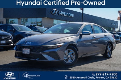2024 Hyundai ELANTRA SE