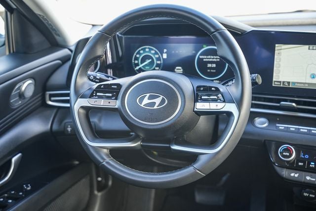 2025 Hyundai ELANTRA HYBRID Limited