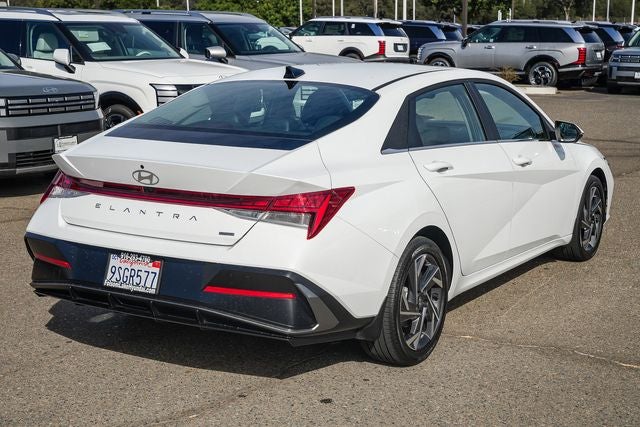 2025 Hyundai ELANTRA HYBRID Limited