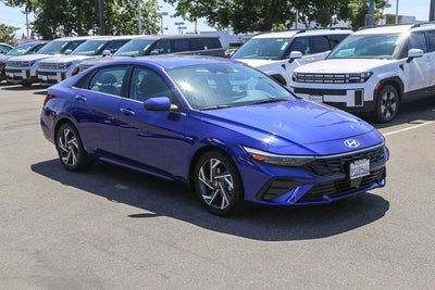 2025 Hyundai ELANTRA SEL Convenience