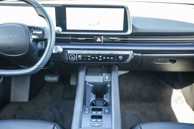2025 Hyundai IONIQ 6 SEL