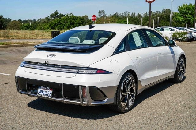 2025 Hyundai IONIQ 6 SEL