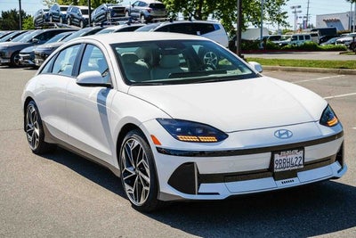 2025 Hyundai IONIQ 6 SEL