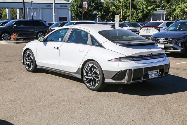 2025 Hyundai IONIQ 6 SEL