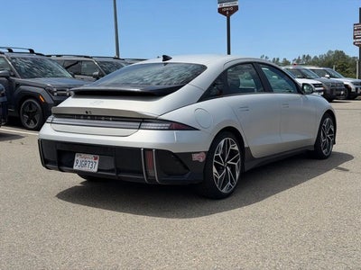 2023 Hyundai IONIQ 6 SEL