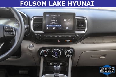 2025 Hyundai VENUE SEL