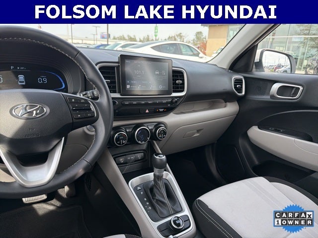 2025 Hyundai VENUE SEL