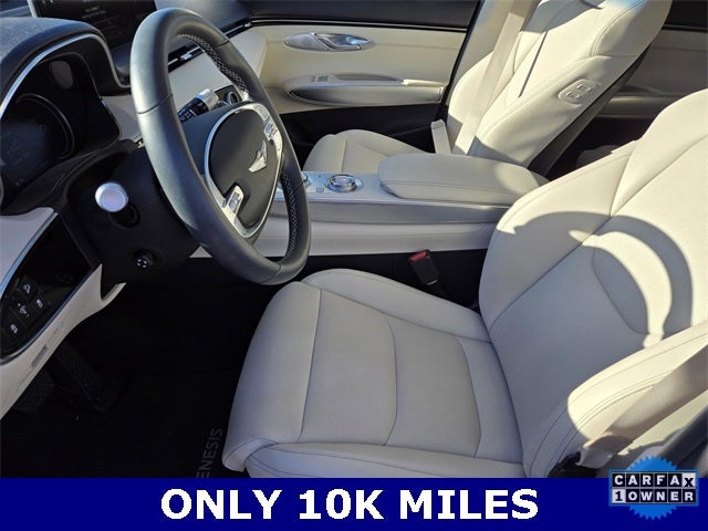 2023 Genesis GV70 2.5T Select