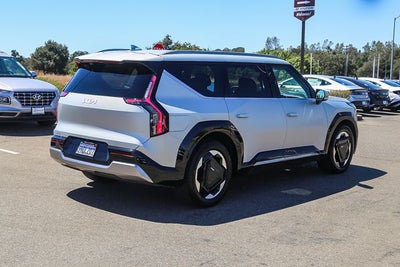 2024 Kia EV9 Land