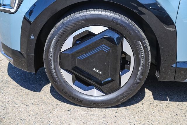 2024 Kia EV9 Land