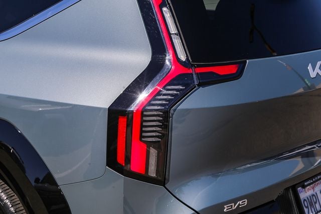 2024 Kia EV9 Land