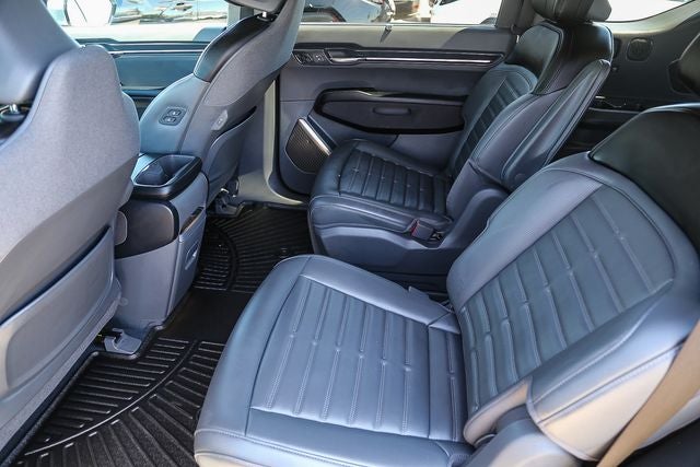 2024 Kia EV9 Land