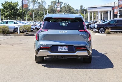 2024 Kia EV9 Land