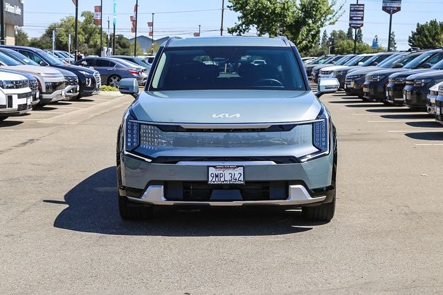 2024 Kia EV9 Land