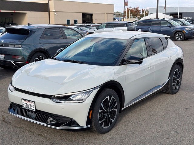 2024 Kia EV6 Wind