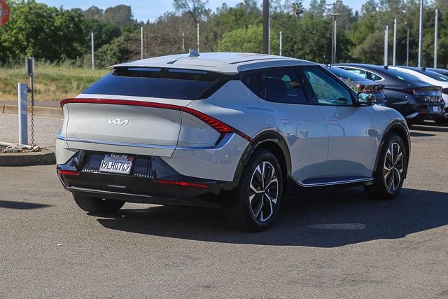 2024 Kia EV6 Wind