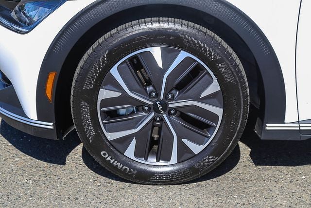 2024 Kia EV6 Light