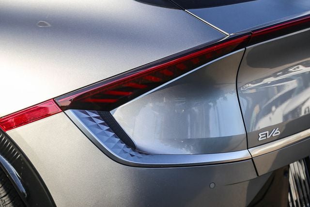 2024 Kia EV6 Wind