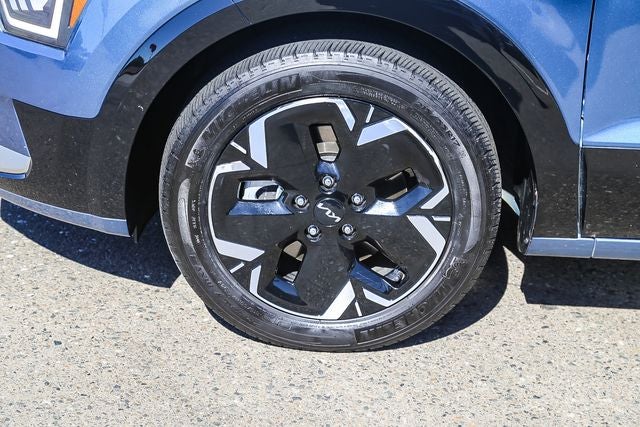 2023 Kia Niro EV Wind