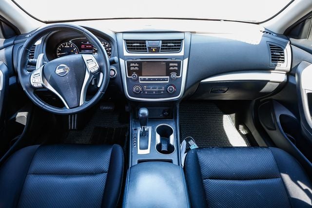 2016 Nissan Altima 2.5 SR