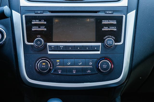 2016 Nissan Altima 2.5 SR