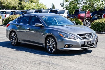 2016 Nissan Altima 2.5 SR