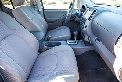 2020 Nissan Frontier SV