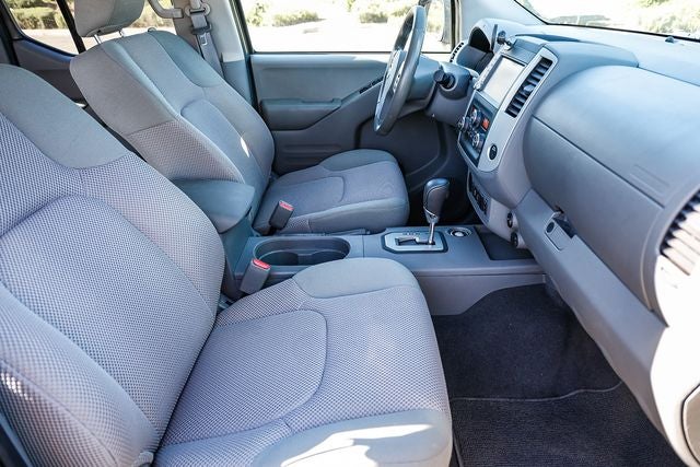 2020 Nissan Frontier SV
