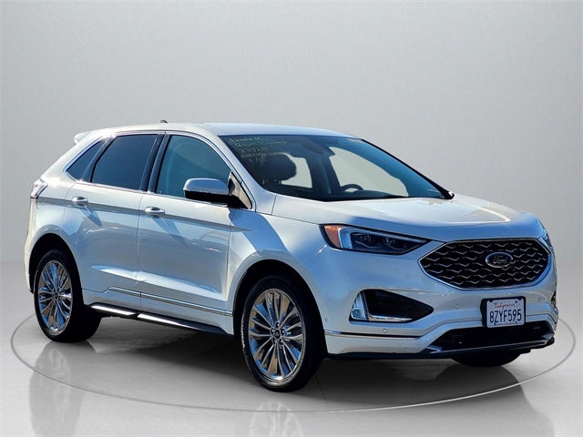 2022 Ford Edge Titanium