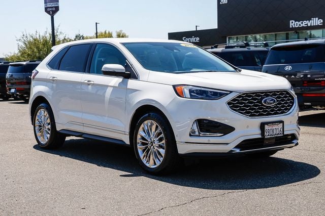 2022 Ford Edge Titanium
