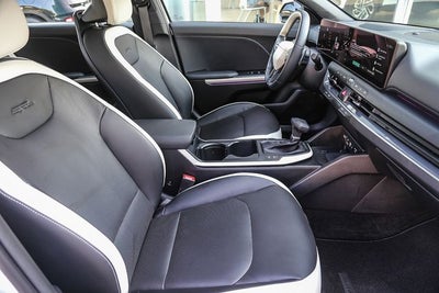 2025 Kia K4 GT-Line Turbo