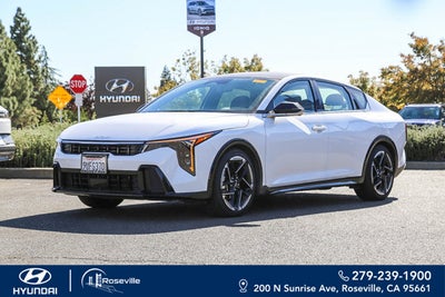 2025 Kia K4 GT-Line