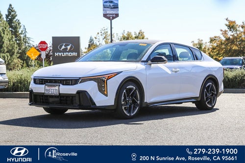 2025 Kia K4 GT-Line