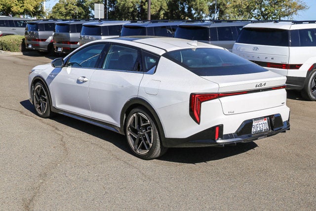 2025 Kia K4 GT-Line