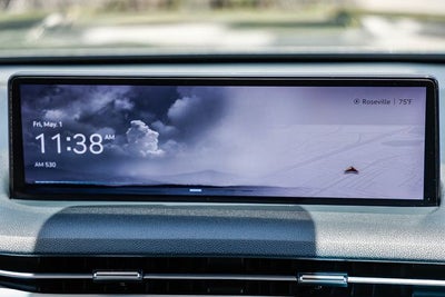 2023 Genesis Electrified GV70 Advanced