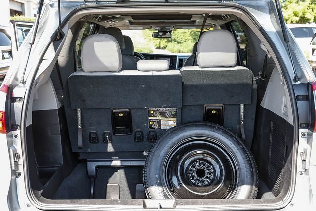 2019 Toyota Sienna Limited Premium 7 Passenger