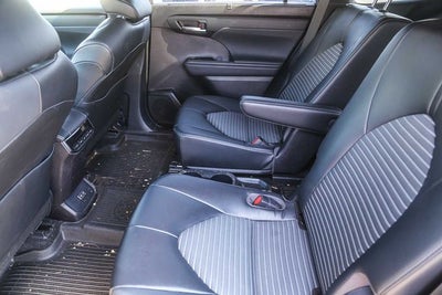 2023 Toyota Highlander XSE