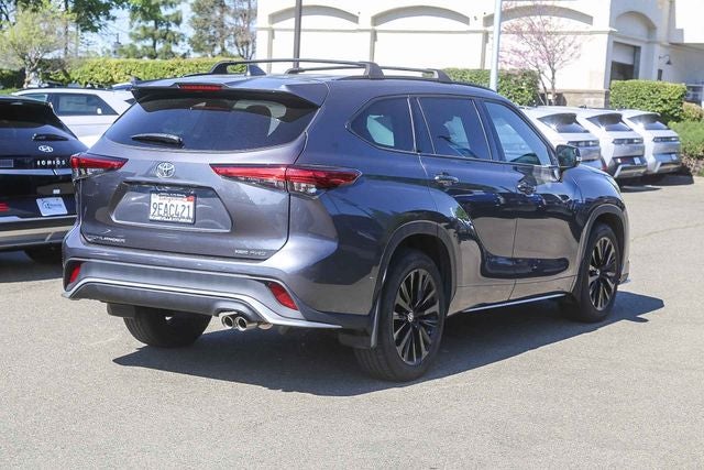 2023 Toyota Highlander XSE