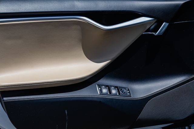2017 Tesla Model S 90D