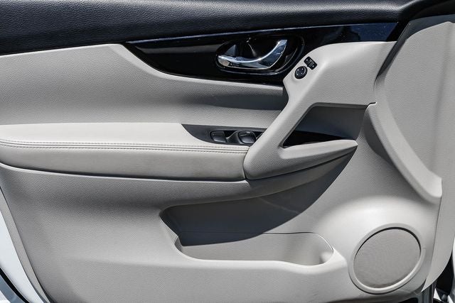 2020 Nissan Rogue Sport SV