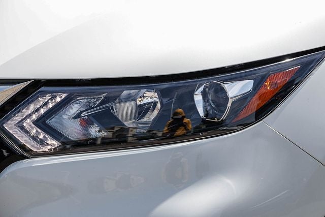 2020 Nissan Rogue Sport SV