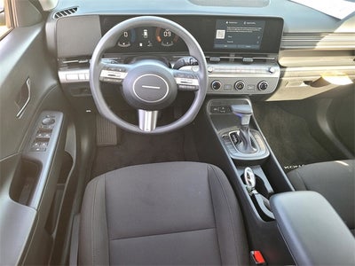 2025 Hyundai KONA SE