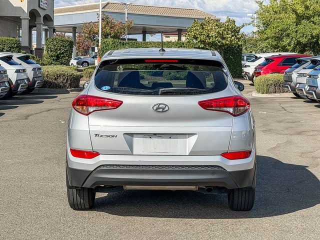 2016 Hyundai TUCSON SE