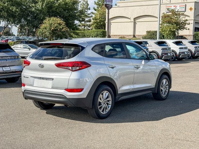 2016 Hyundai TUCSON SE