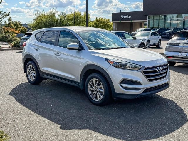 2016 Hyundai TUCSON SE