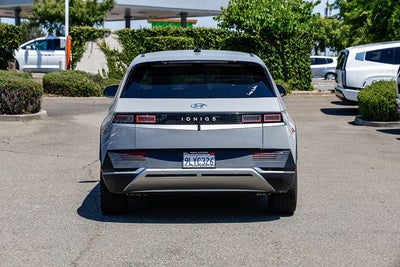 2024 Hyundai IONIQ 5 SEL