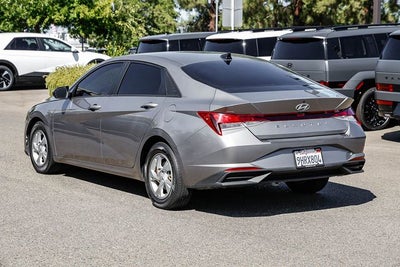 2021 Hyundai ELANTRA SE