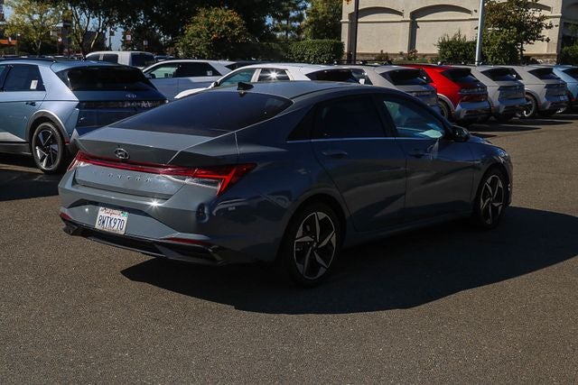 2021 Hyundai ELANTRA SEL