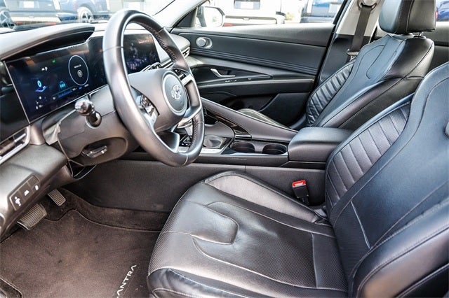 2023 Hyundai ELANTRA Limited